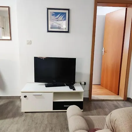 Apartment Katica *